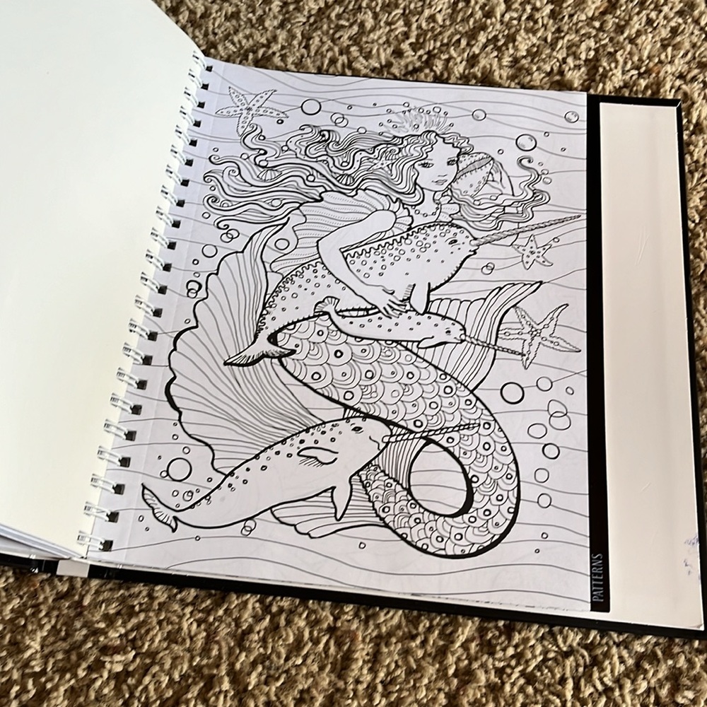 Kaleidoscope coloring book - Picture 5 of 8
